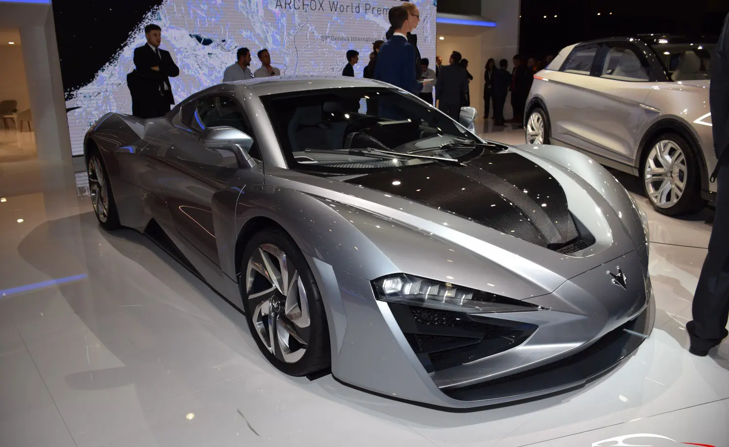 Arcfox GT