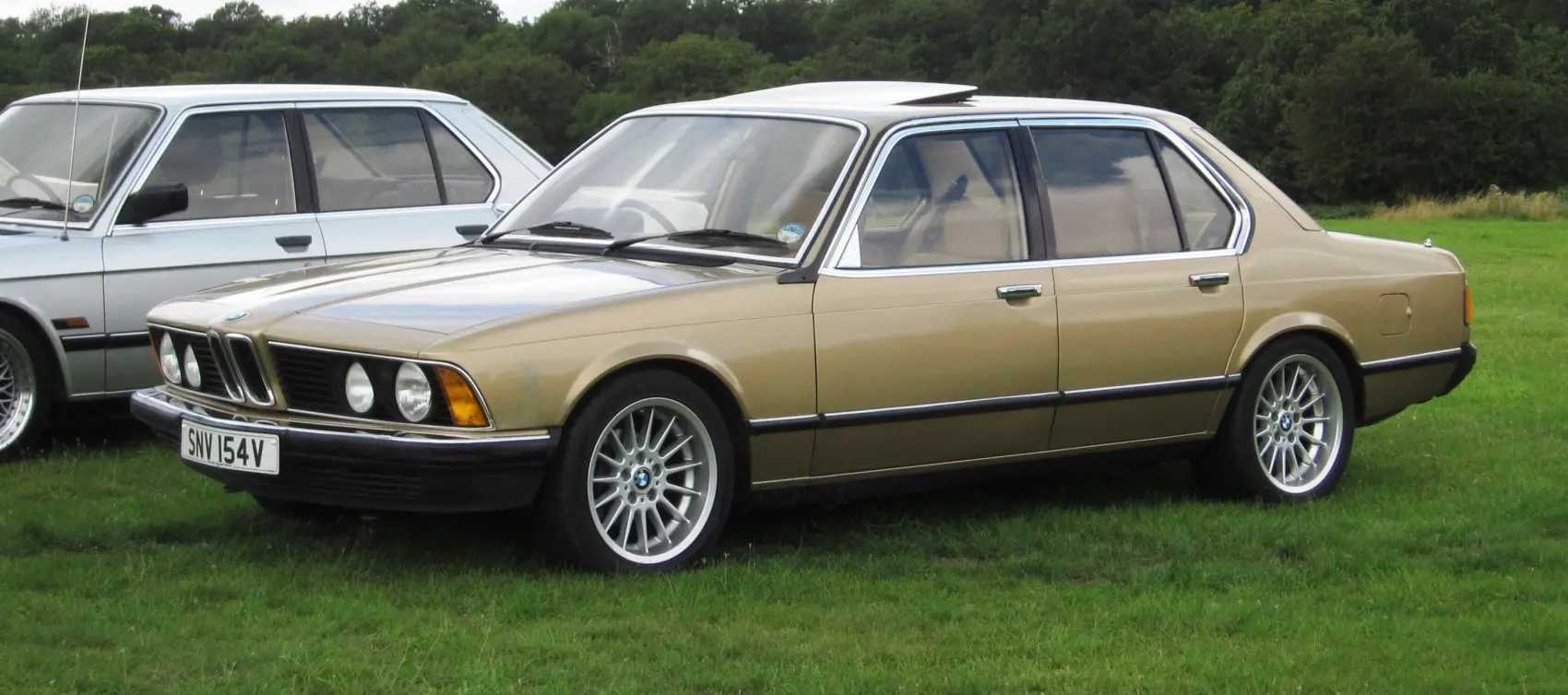 728i (184 bg)