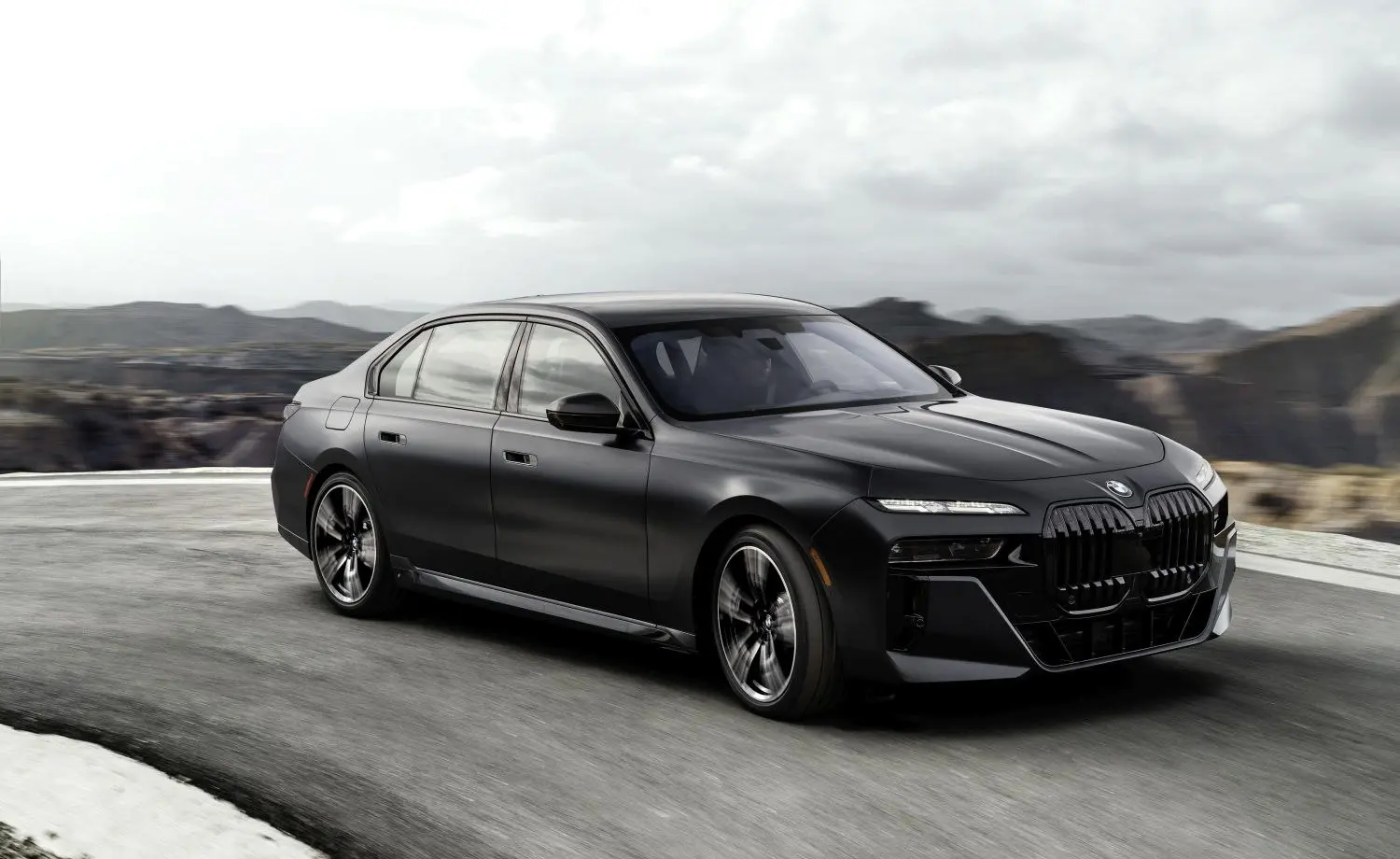 740i (380 bg) Mild Hybrid Steptronic