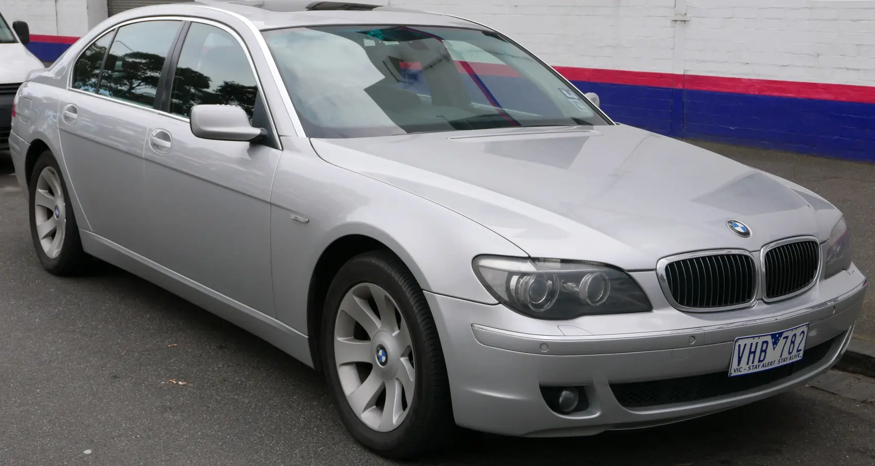 BMW 7 Serisi Long (E66, facelift 2005)