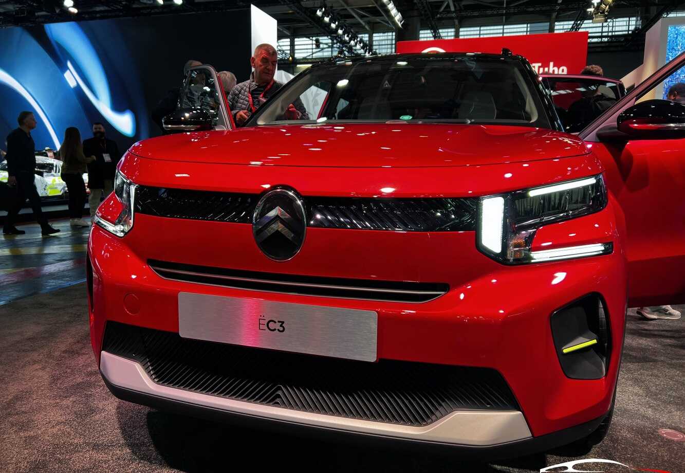 e-C3 44 kWh (113 bg) Electric