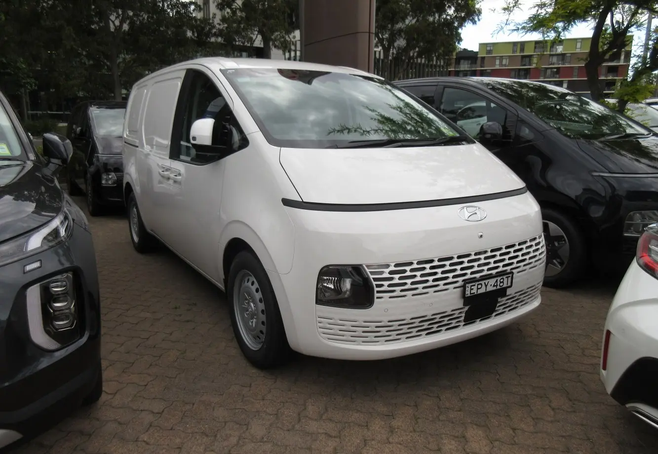 Hyundai Staria-Load