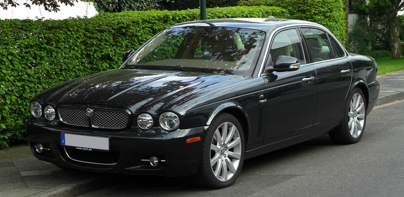 3.0 V6 (238 bg) Automatic