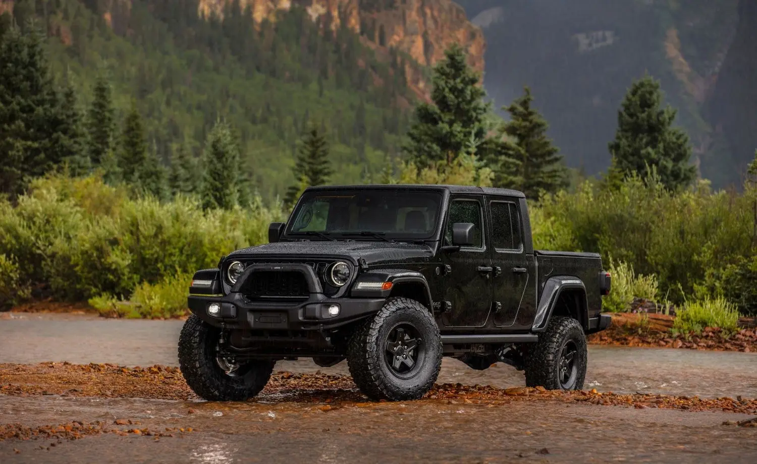 Willys 3.6 Pentastar V6 (285 bg) 4×4