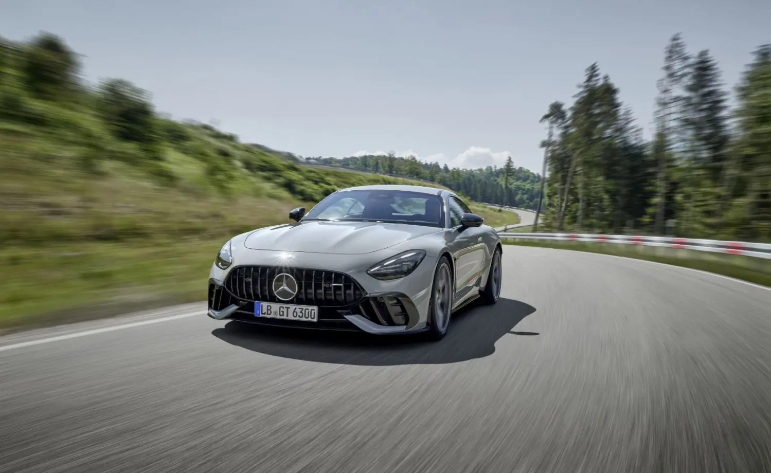 63 PRO V8 (612 bg) 4MATIC+ AMG SPEEDSHIFT MCT 9G