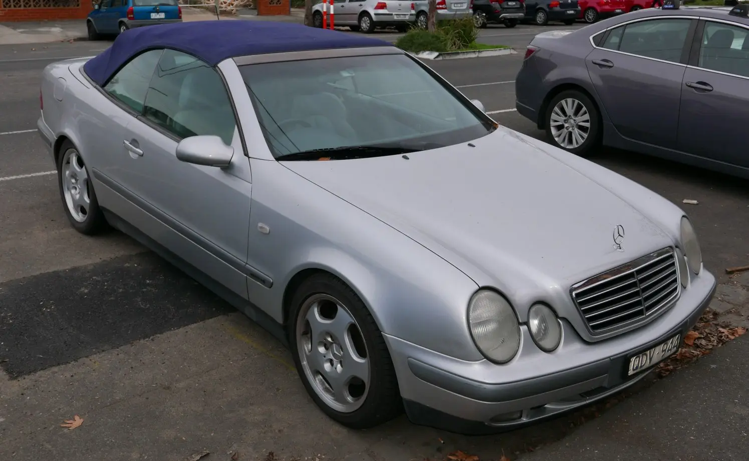 Mercedes-Benz CLK (A208)