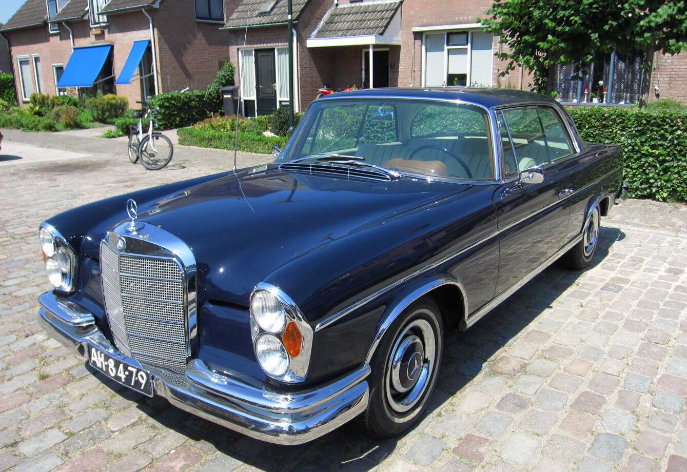 Mercedes-Benz W112 Coupe