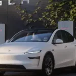 Tesla’dan Şok Açıklama: Elektrikli Otomobil Büyümesi Durdu, Yol Göstermeyi Bıraktı!