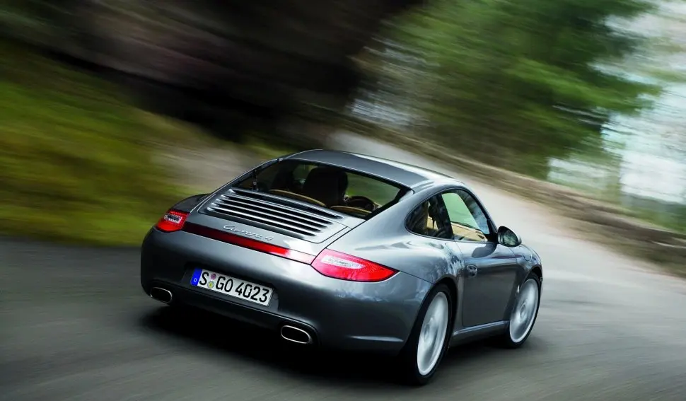 Carrera 4 GTS 3.8 (408 bg)