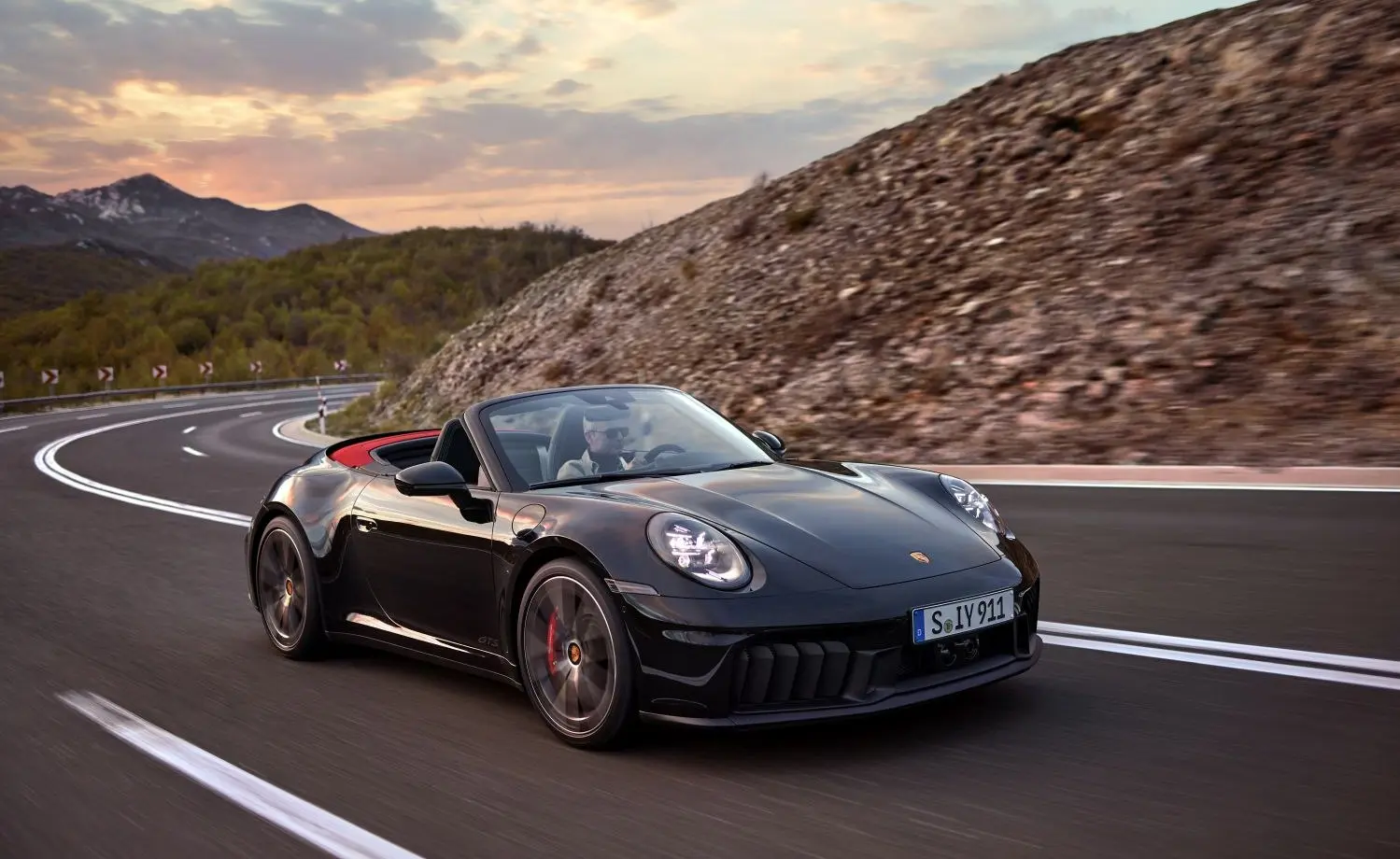 Carrera GTS 3.6 (541 bg) T-Hybrid PDK