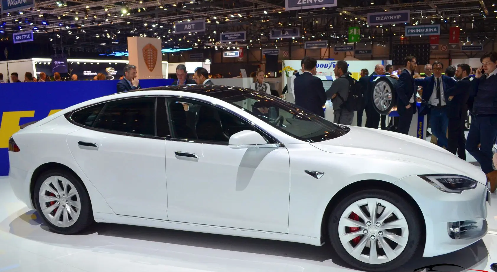 60 60 kWh (315 bg)