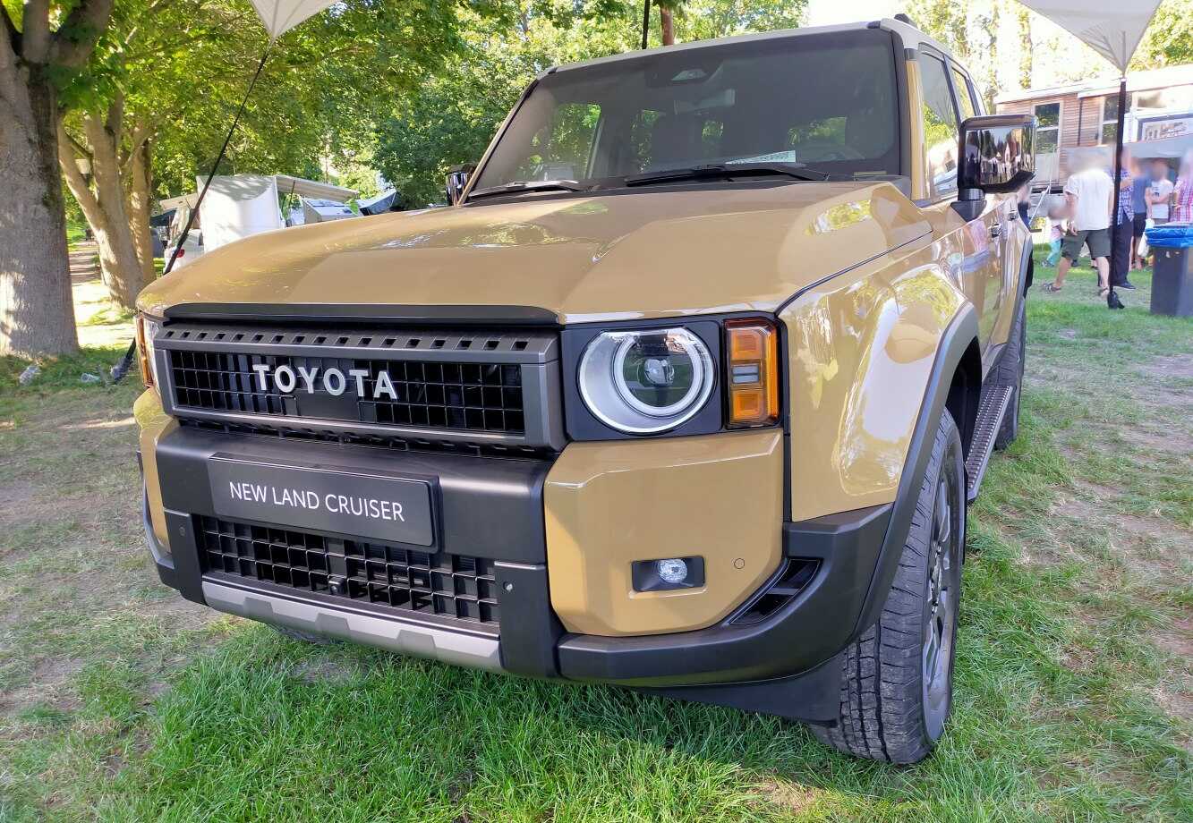 Toyota Land Cruiser Prado (J250)