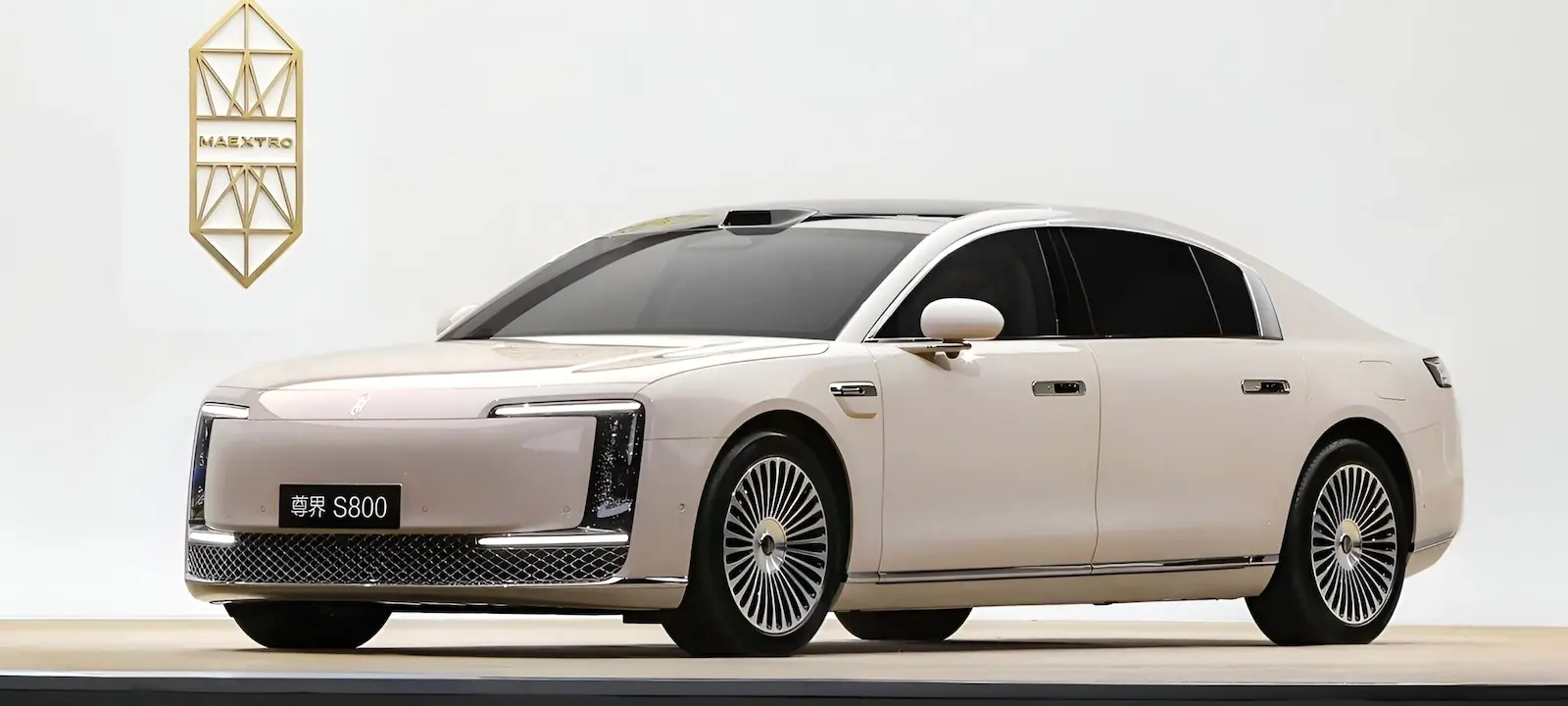 Huawei İmzalı Lüks Elektrikli Devi: Maextro S800 Maybach ve Rolls-Royce’a Rakip Olarak Geldi!