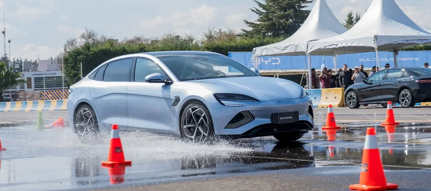 BYD Seal İnanılmaz Menzile Koşuyor: Solid-State Batarya Testleri Başladı!