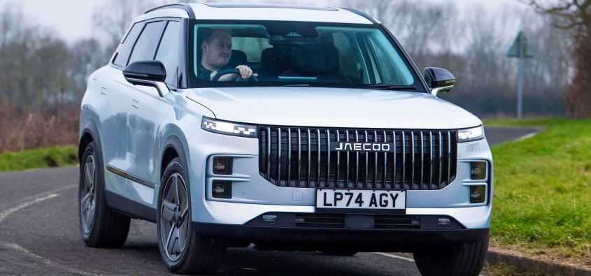 Range Rover Tasarımını Çin’den Getiren Jaecoo 7 Türkiye’ye Göz Kırpıyor!