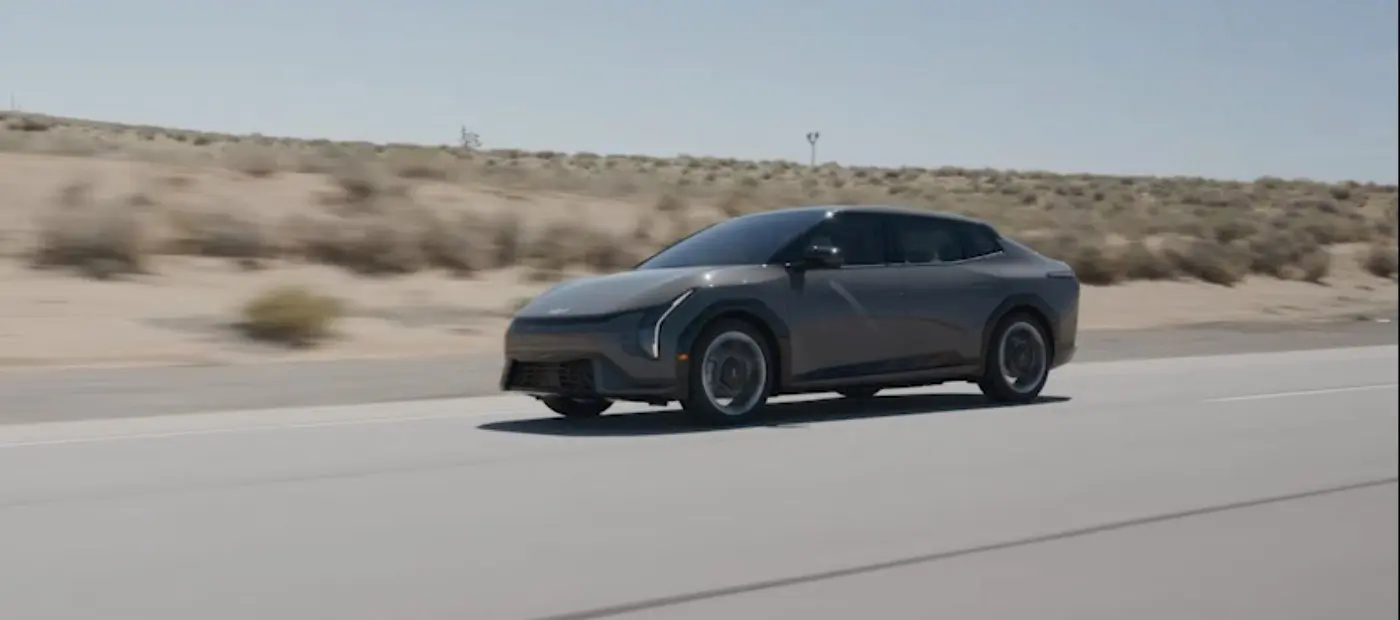 Kia EV4 Gerçek Görüntülerle Ortaya Çıktı: İşte O Çarpıcı Tasarım!