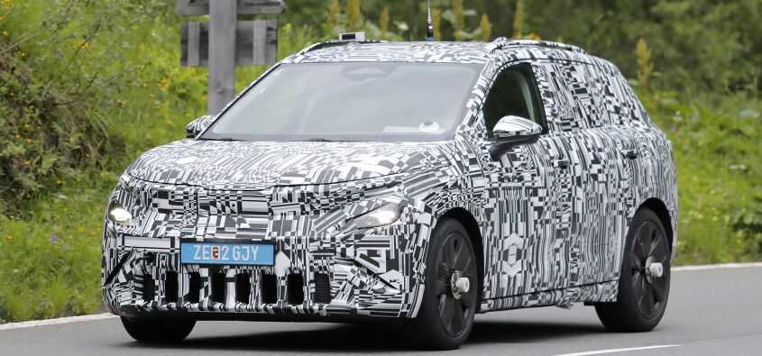 Küçük Dev Geliyor: Skoda Epiq Elektrikli SUV İlk Kez Test Edilirken Görüntülendi!