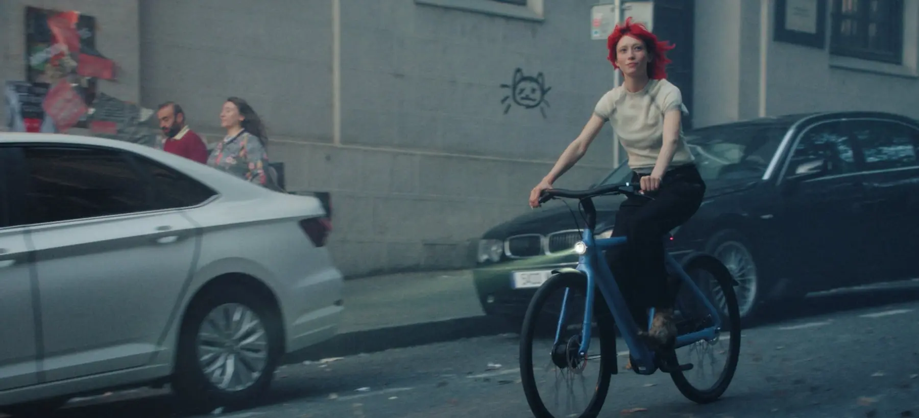 VanMoof İflasın Küllerinden Doğdu: Yeni S6 E-Bisikletleri Piyasaya Sürüldü!