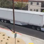 Elektrikli Tırlar Uzun Menzili Kanıtladı: Tek Şarjla 900 Kilometre Testi Başarıyla Tamamlandı!
