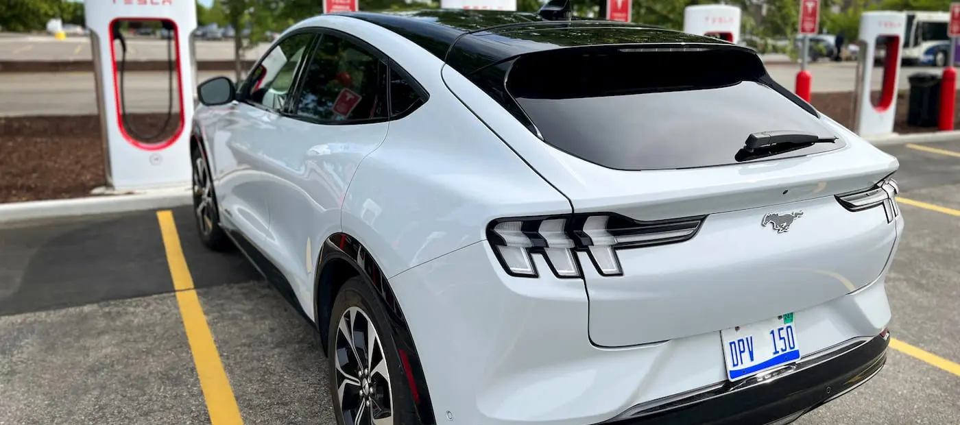 Ford Bayilerinden Elektrikli Araç (EV) Akınına Hazırlık Çağrısı: Teşviklerin Sonu Yaklaşıyor!