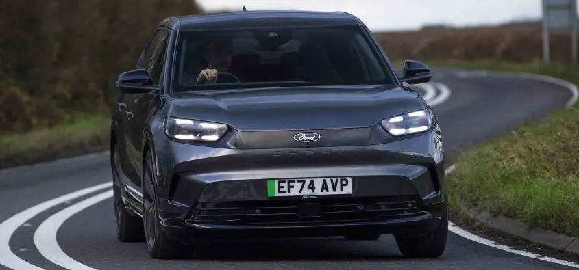 Ford Capri Fırsatıyla Tanışın: Explorer Fiyatına Sportif Coupe SUV!