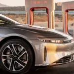Lucid Air Sürücülerine Devrim Niteliğinde El-Frensiz Sürüş Özelliği Geliyor!