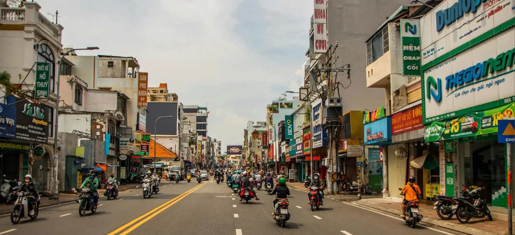 Vietnam’dan Çılgın Adım: Gelecek Yazdan İtibaren Benzinli Motosikletler Yasaklanıyor!