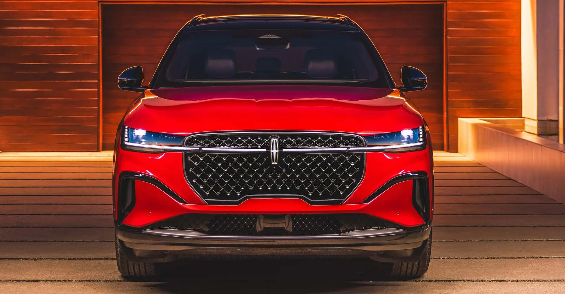 Lincoln’dan Sıra Dışı Hamle: Uygun Fiyatlı Elektrikli Model Yolda Mı?