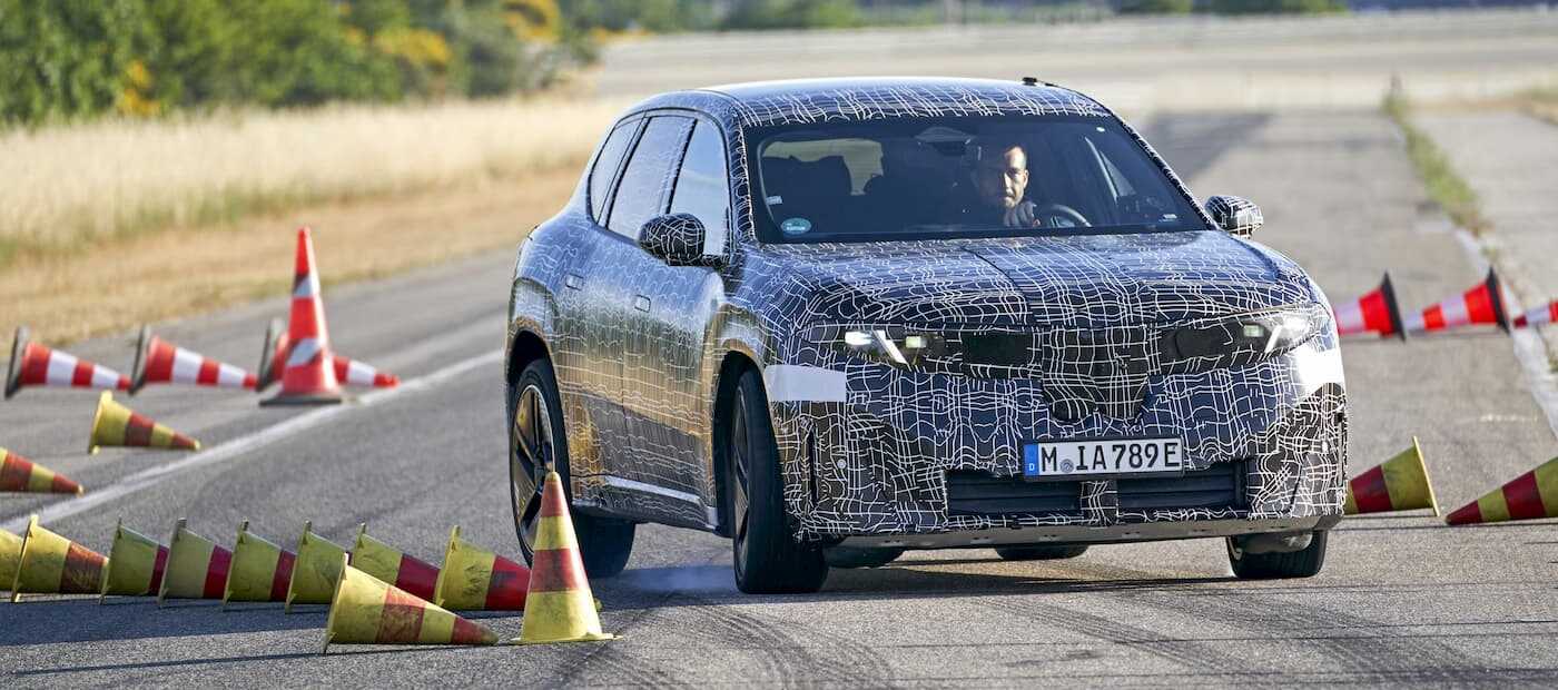 BMW’den Tesla’ya Büyük Gövde Gösterisi: Yeni iX3 ile Şarj Süresi Tarihe Karışıyor!