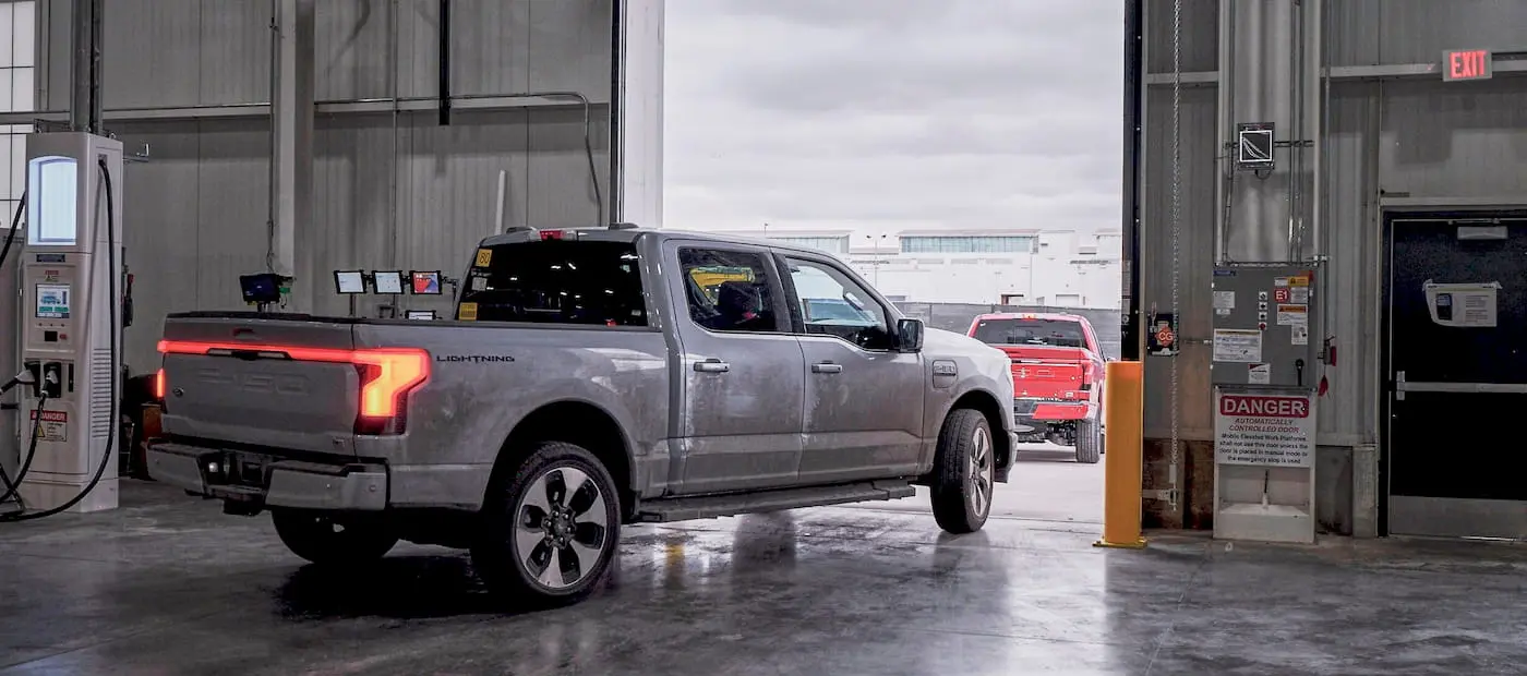 Ford’dan Dev Batarya Hamlesi: Üretilen Fazla Bataryalar Satışa Çıkıyor!