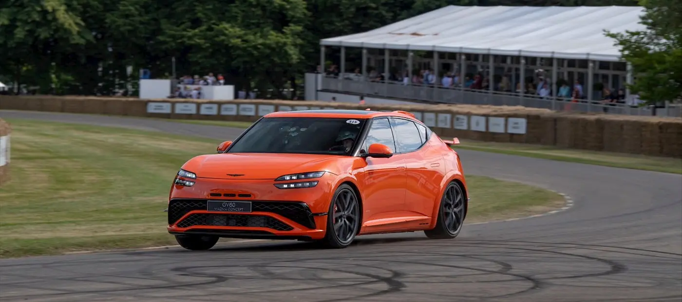 Genesis GV60 Magma’dan Nefes Kesen Yeni Tasarım! Nürburgring’de Görüntülendi!