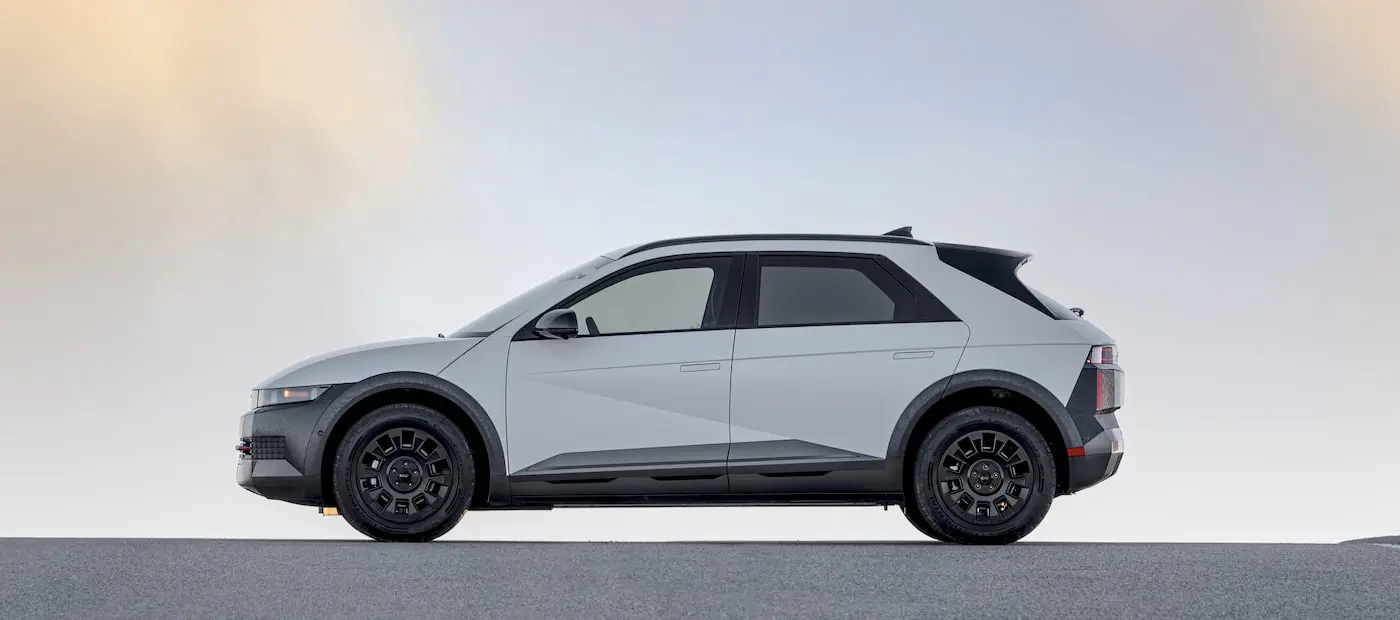 Hyundai IONIQ 5 Fırtınası: ABD’de Satış Rekoru Kırdı, Elektrikli Atağa Kalktı!