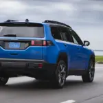 Jeep Cherokee Geri Döndü: Hibrit Güç ve Elektriğe Ara Mı Veriliyor?