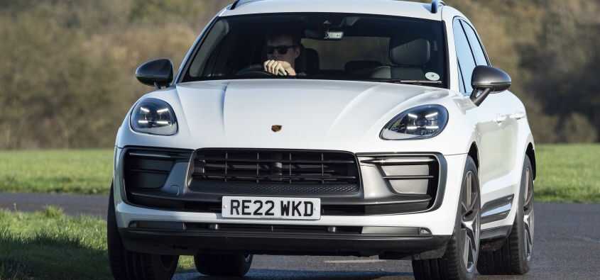 Porsche’den Sürpriz Geri Dönüş: Yeni Macan’dan Önce Benzinli ve Hibrit SUV Geliyor!