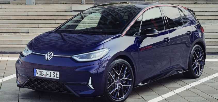 Volkswagen ID.3 GTX’ten Retro Bir Dokunuş: Ateş ve Buz Özel Serisi Geliyor!
