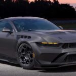 Ford Mustang GTD Boya Yerine Saf Karbon Fiberle Tanıtıldı: Otomotivde Devrim Niteliğinde Yenilik!
