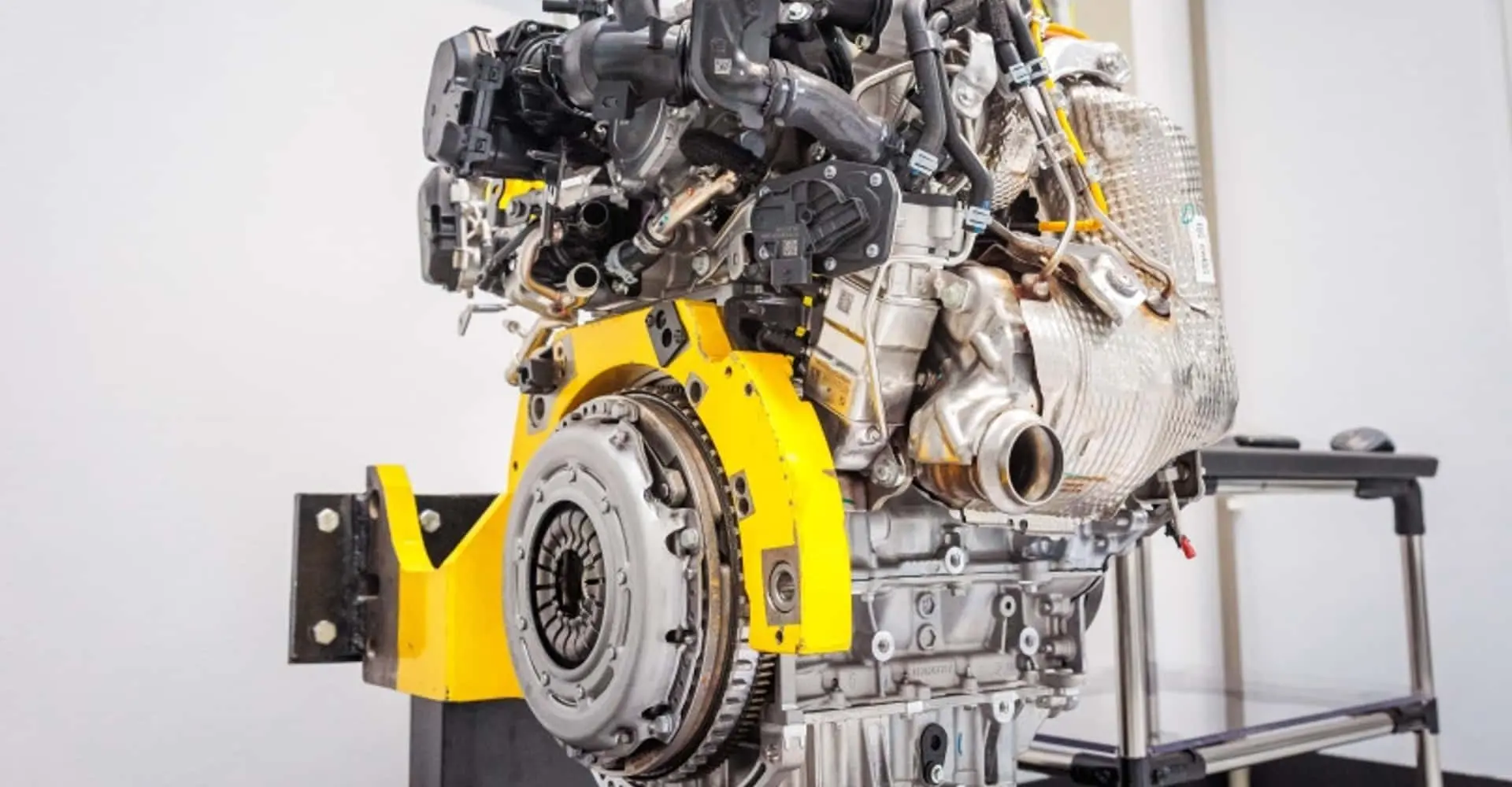 Otomotivde Devrim: Benzin ve LPG ile Çalışan Hibrit Motor Türkiye’de Merakla Bekleniyor!