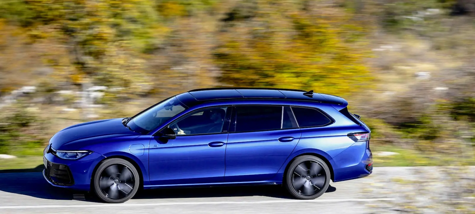 VW Passat eHybrid’den Yeni Versiyonlar: Türkiye Yollarına Çıkacak mı?
