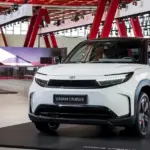 Toyota’dan Gizemli Yeni SUV: Pisti Sınayan Kamuflajlı Model Merak Uyandırdı!