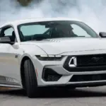 Ford Mustang’ın Yeni Drift Paketiyle Tanışın: Performans Tutkunlarına Özel Güncelleme!