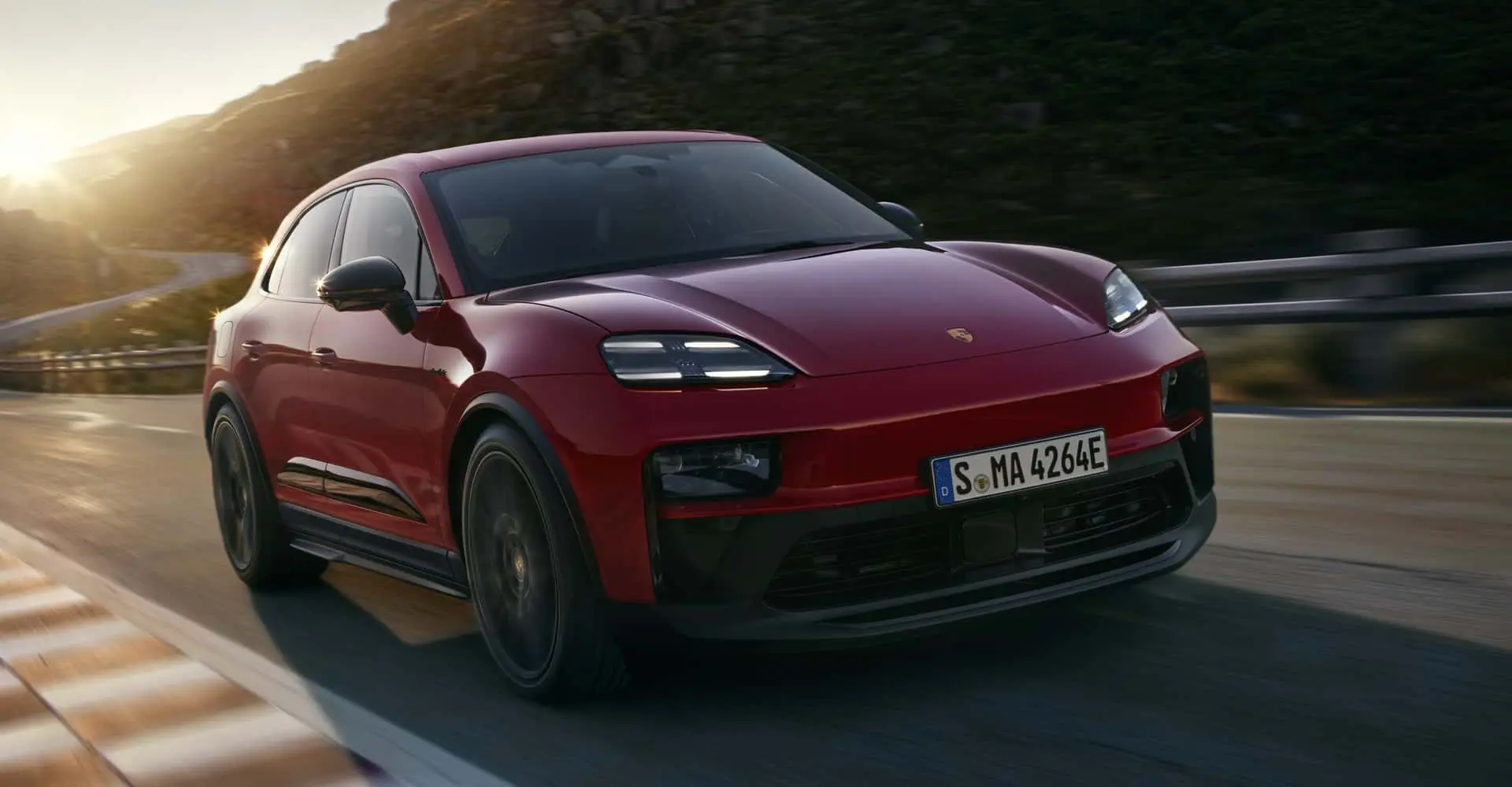 Porsche Macan’ın Elektrikli Versiyonu Rüzgar Gibi Esiyor: Yeni GTS Modeli Piyasada!