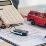 İkinci El Otomobil Kiralamada Fırtına Kopuyor: Fırsatçılar ve EV Değer Kaybı Çıkmazı