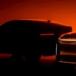 Lucid’dan Otomotiv Sektörünü Sarsacak Adım: ‘Zihin Kapalı’ Otonom Sürüş Geliyor!