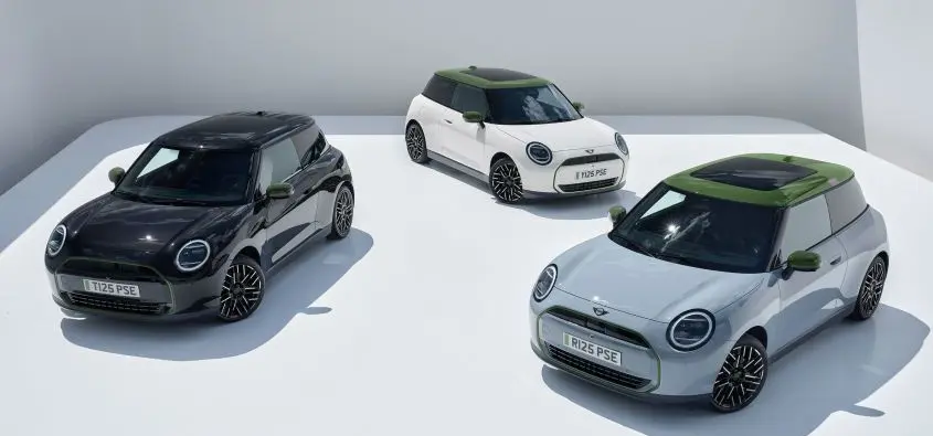 Moda ve Otomobil Buluştu: MINI Paul Smith Edition ile Tarzınızı Konuşturun!