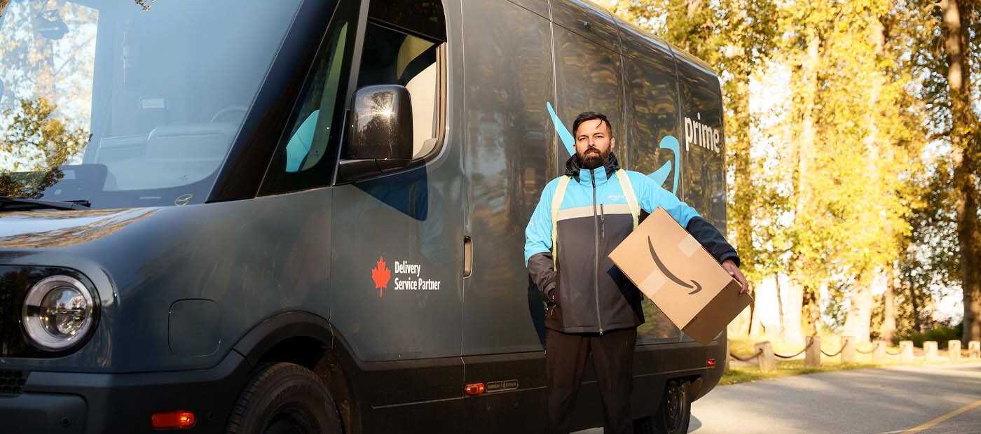 Amazon’dan Dev Adım: Rivian Elektrikli Teslimat Araçları Kanada Yollarında!