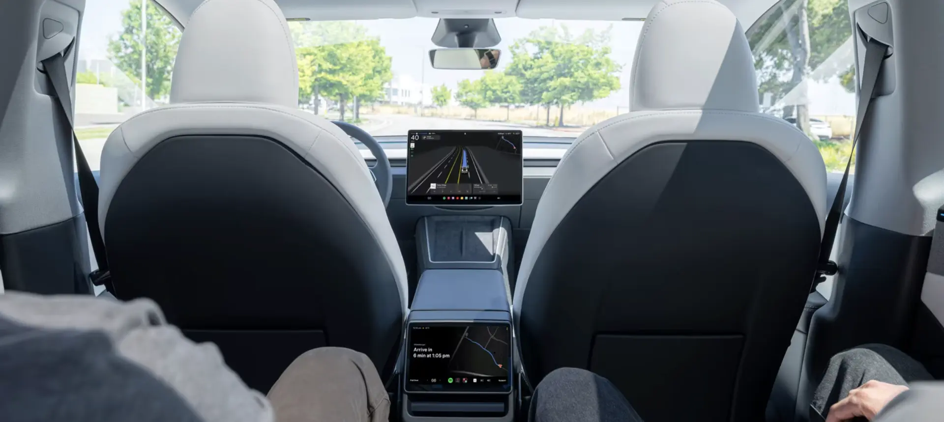 Tesla’nın Robotaksi Hayalleri Yalan Oldu! Düzenlemeler Önünde Engel, Tarihler Erteleniyor