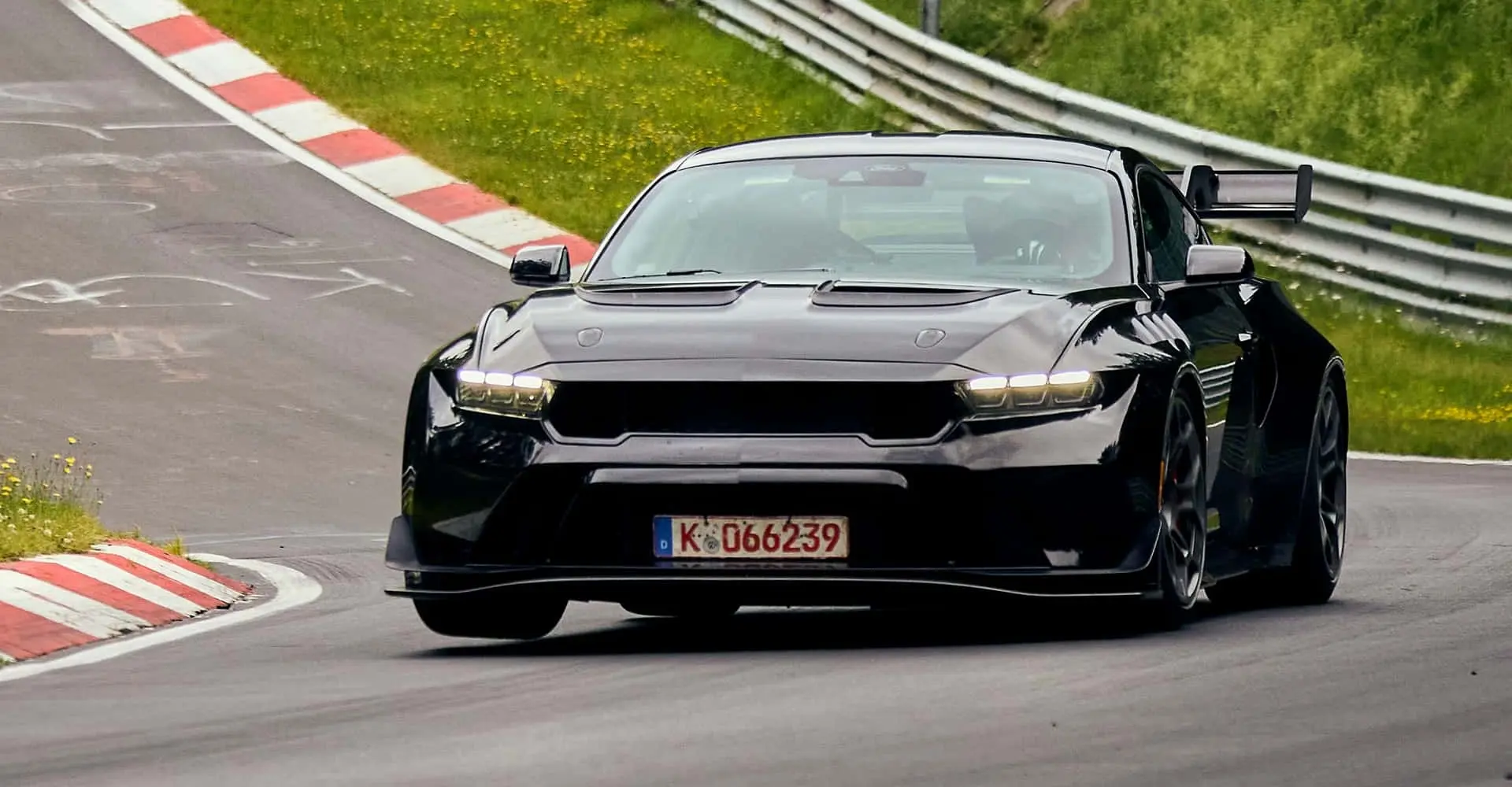 Ford Mustang GTD Nürburgring’de Geri Döndü: Rekor Kırma Hazırlığı mı?