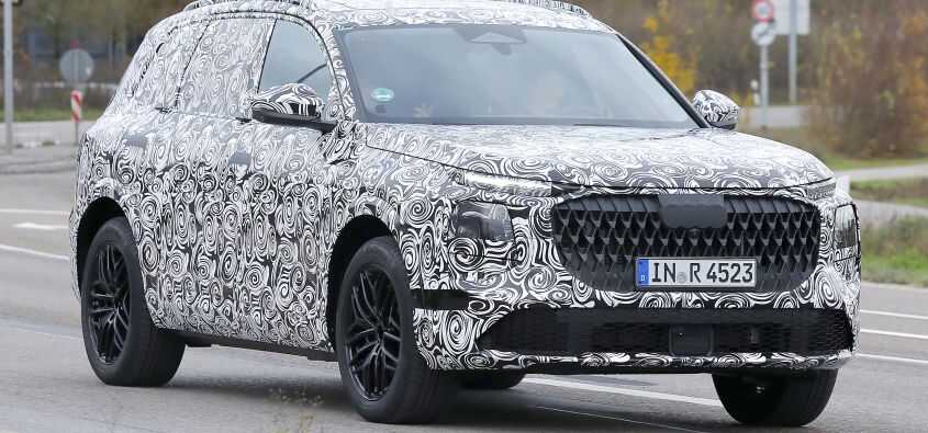 Audi Q7 Yeniden Doğuyor: 2026’da Göz Kamaştıran Yeni Nesil Geliyor!