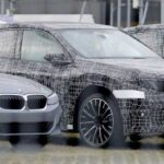 BMW iX4: Tek Şarjla 800 KM Menzil ve Sportif Tasarım Geliyor!