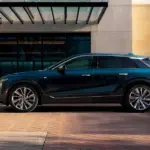 Cadillac Lyriq’te Sürpriz İndirim: Kiralama Fiyatları Dudak Uçuklattı!